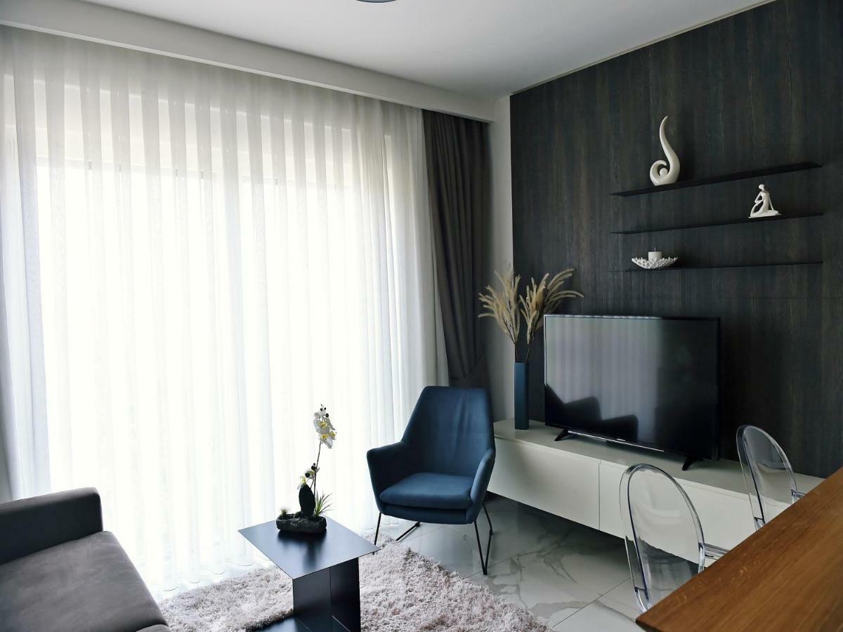 Apartments In Villa Ziza, Rooftop Swimming Pool 奥帕提亚 外观 照片