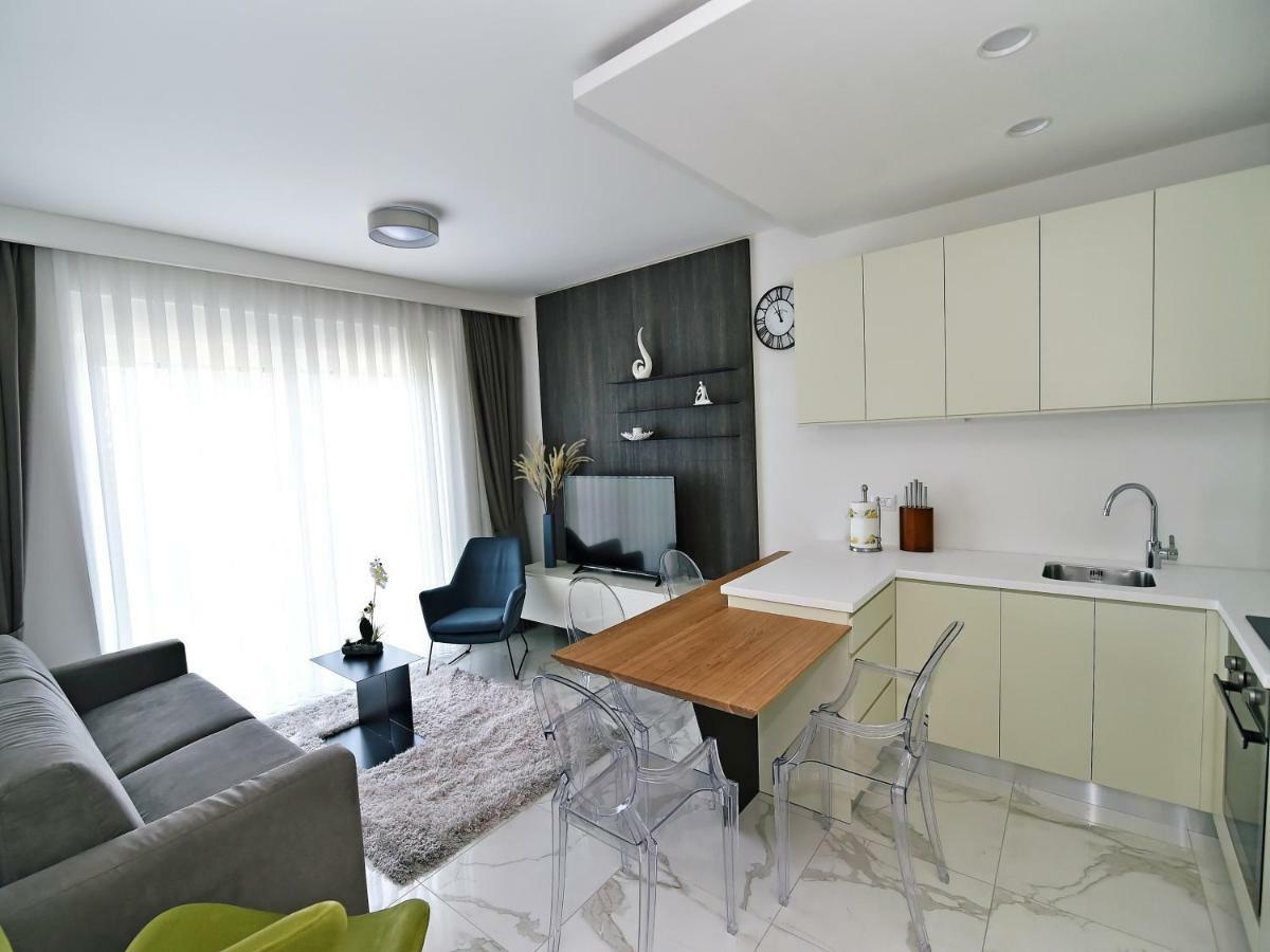 Apartments In Villa Ziza, Rooftop Swimming Pool 奥帕提亚 外观 照片