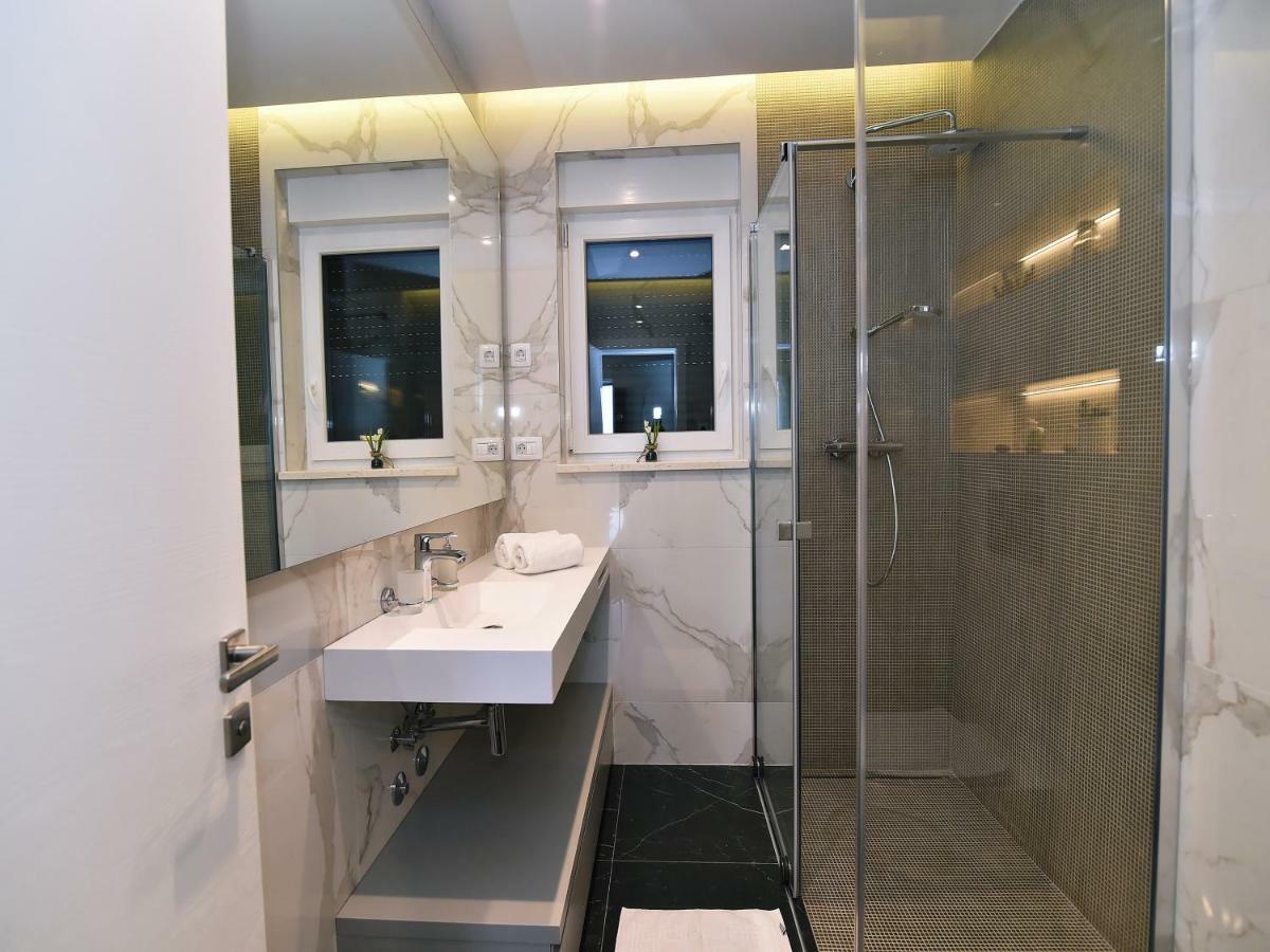 Apartments In Villa Ziza, Rooftop Swimming Pool 奥帕提亚 外观 照片