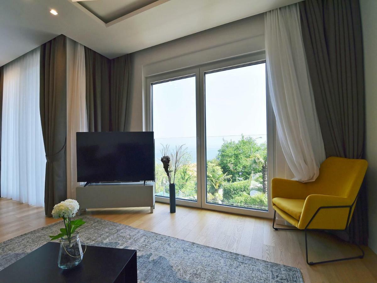 Apartments In Villa Ziza, Rooftop Swimming Pool 奥帕提亚 外观 照片