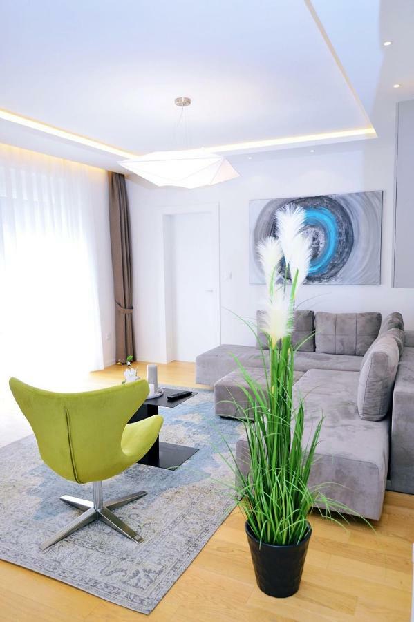 Apartments In Villa Ziza, Rooftop Swimming Pool 奥帕提亚 外观 照片