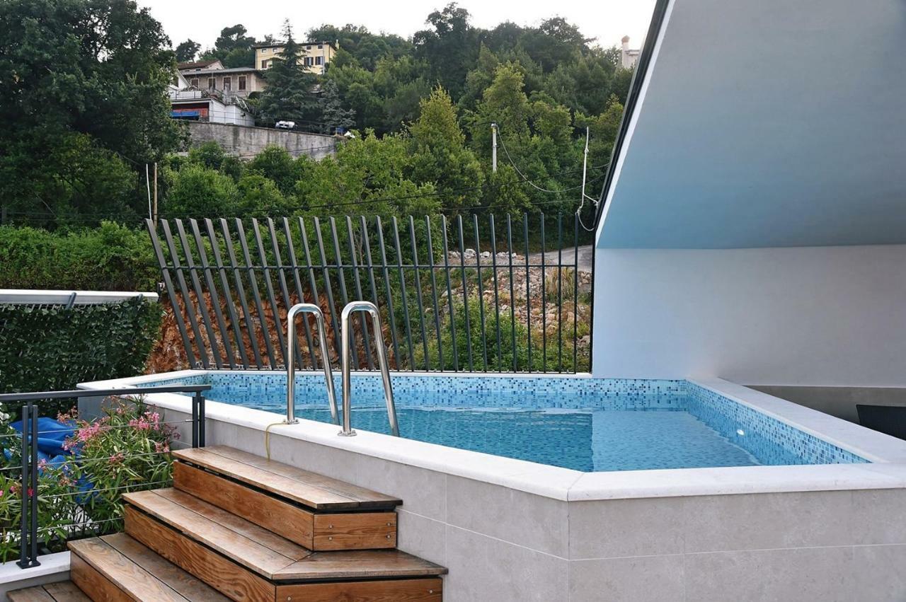Apartments In Villa Ziza, Rooftop Swimming Pool 奥帕提亚 客房 照片